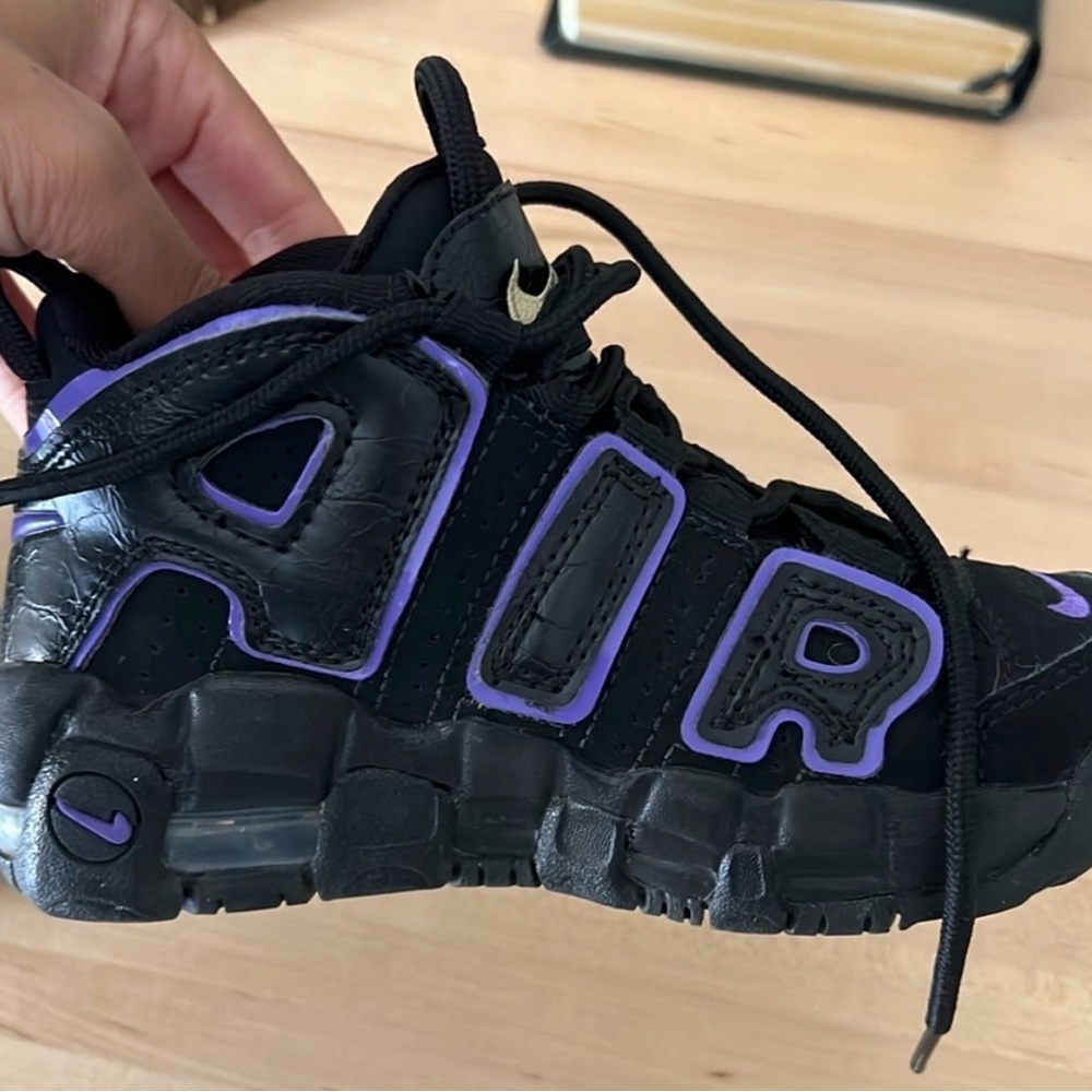 Toddler air Nikes - basically new!